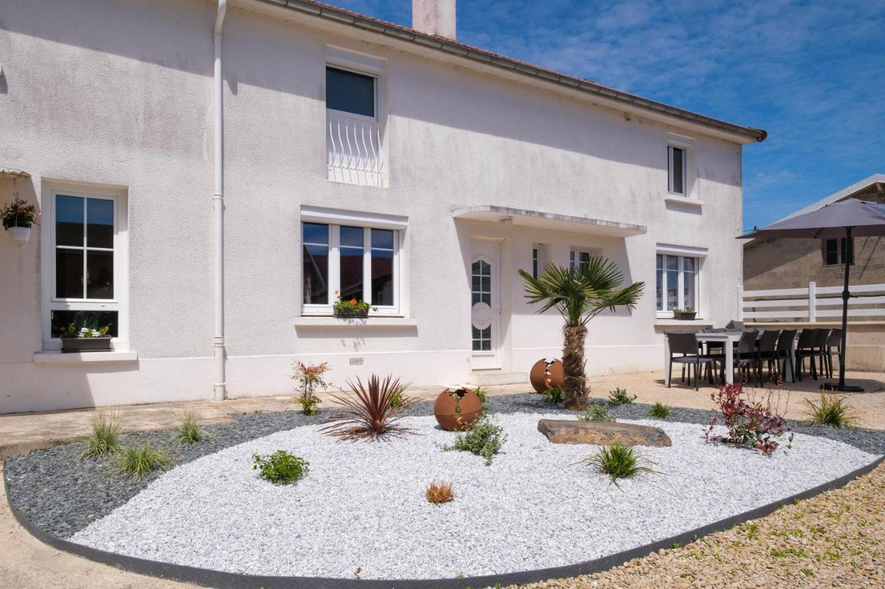 Gite La Parenthese 14 Personnes Loisy-sur-Marne Luaran gambar